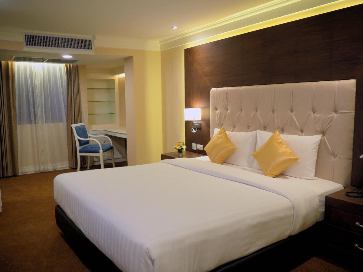 Kingston Suites Bangkok Luaran gambar