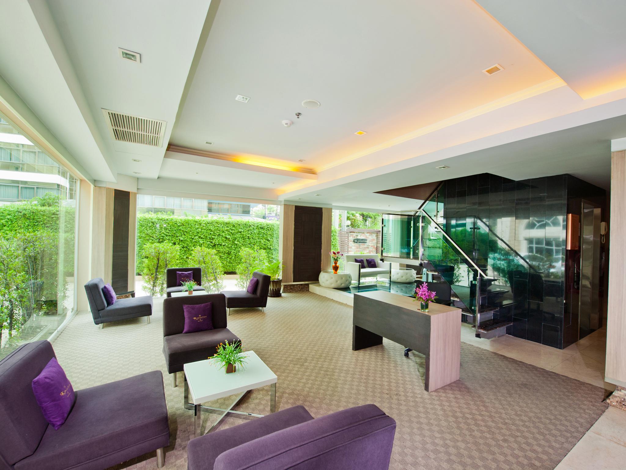 Kingston Suites Bangkok Luaran gambar